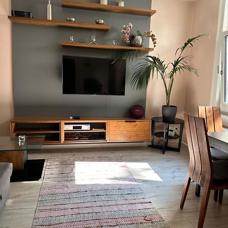 Komfortables Appartement Zentral Gelegen エアフルト エクステリア 写真