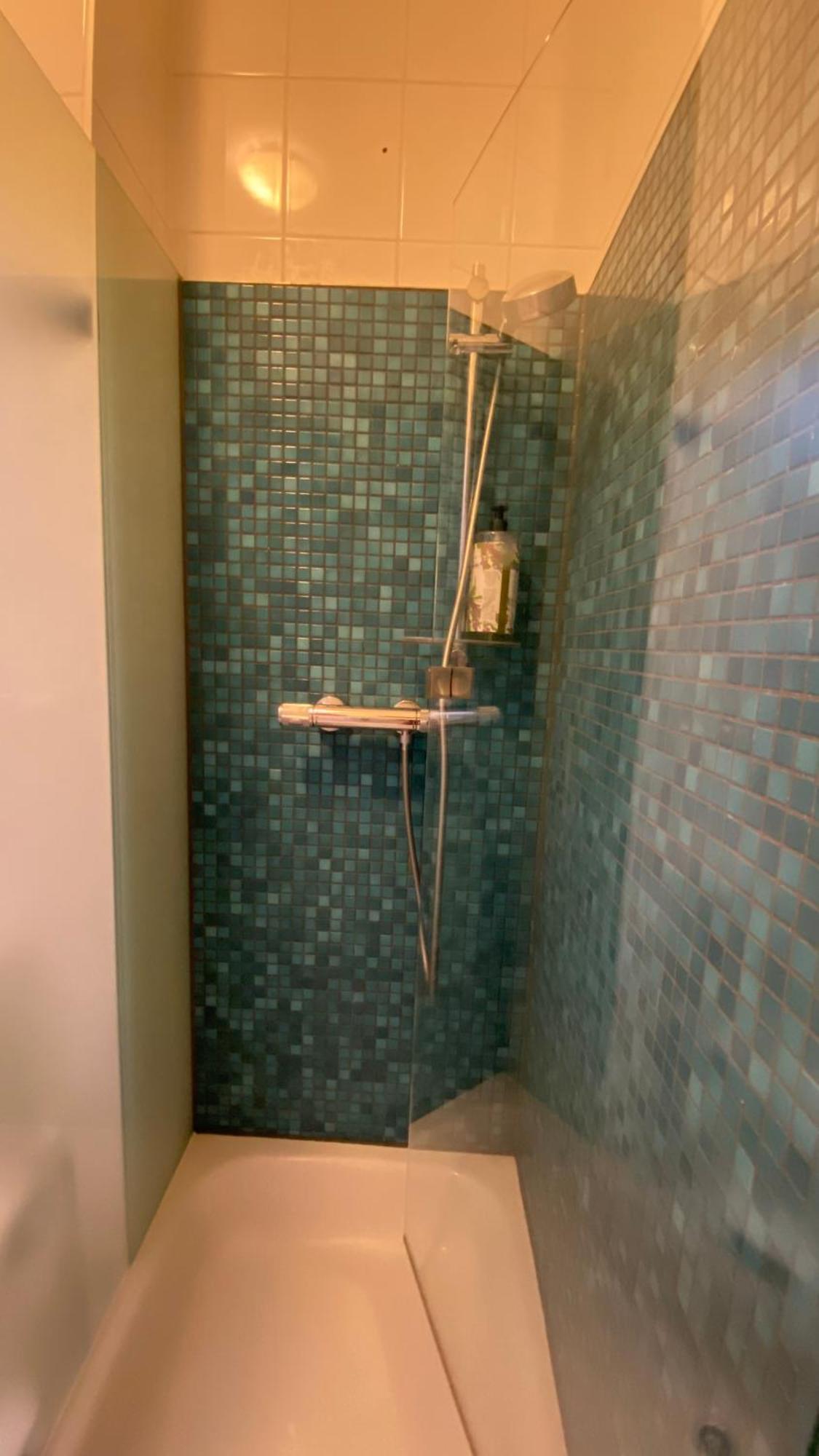 Komfortables Appartement Zentral Gelegen エアフルト エクステリア 写真